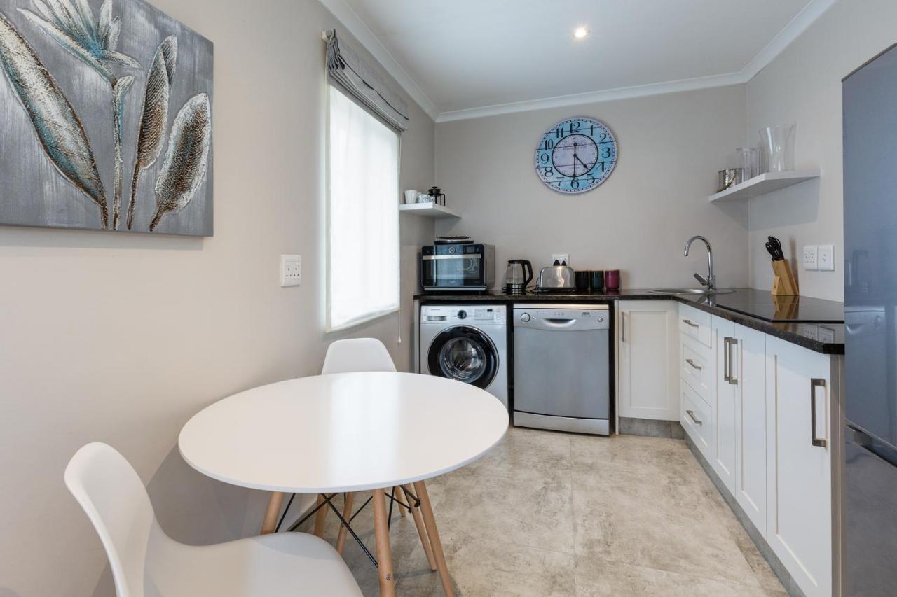 Breakwaters Haven Apartamento